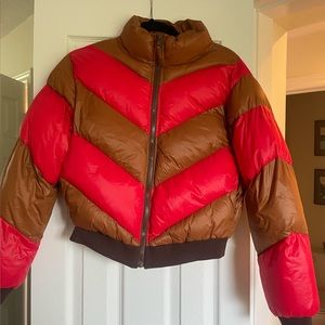 Urban outfitters bomber puffer coat. Barely worn. Zip up.